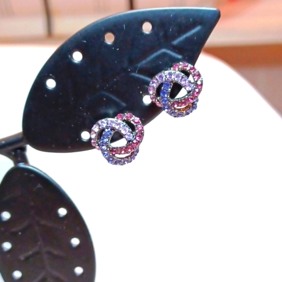 Purple‎ Circle Amethyst Womans  Gem Earrings - Picture 1 of 3